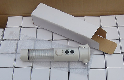 多功能LED应急声光报警手电筒安全锤TL023B纸盒包装
